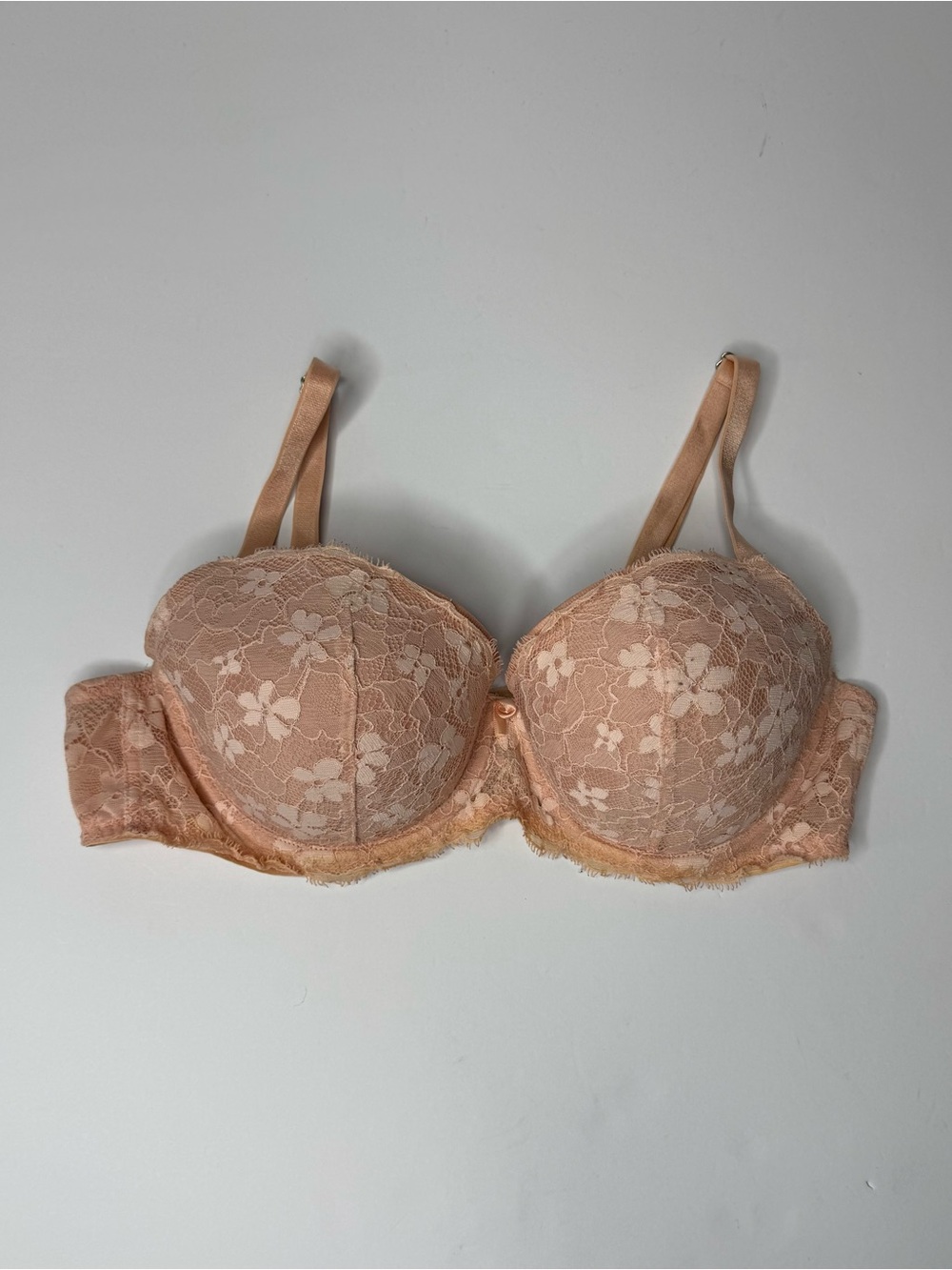 Victoria’s Secret Lace Push Up Bra 36C Nude Pink Floral Underwire